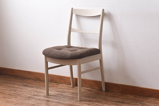 アンティーク　白い　椅子